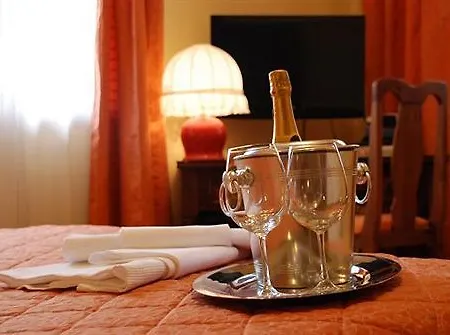 Hotel Airone Pisa Ristorante 3*
